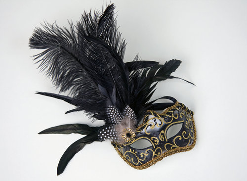 venezianische Augenmaske mit Federn, schwarz